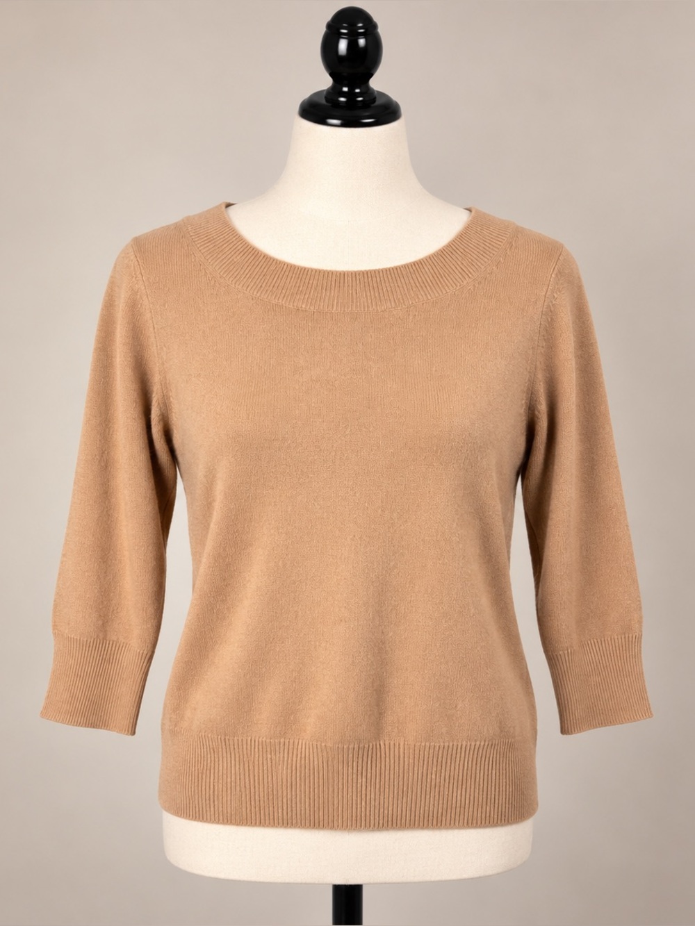 Neiman Marcus 100% Cashmere Beige Sweater Large 3/4 Sleeve
